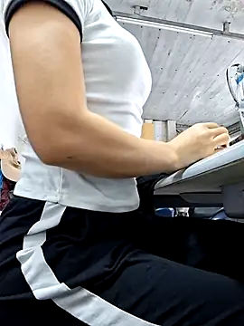 Snapshot of irina_hana chatting on 30, 10, 2025 irina hana online show from 30, 10, 2025