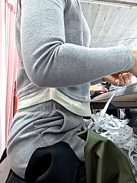 Snapshot of irina_hana chatting on 16, 12, 2025 irina hana online show from 16, 12, 2025