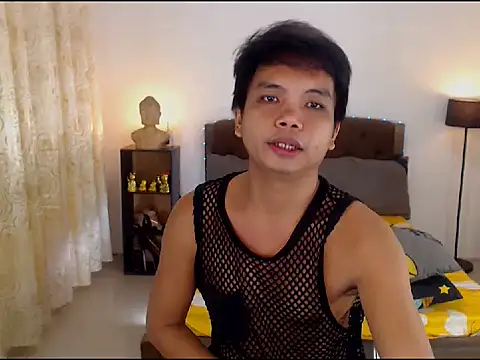 Snapshot of XExtraServiceManX chatting on 28, 11, 2025 XExtraServiceManX online show from 28, 11, 2025