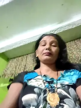 Snapshot of ZIVAA chatting on 24, 4, 2026 ZIVAA online show from 24, 4, 2026