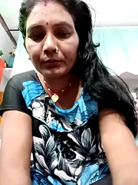 Snapshot of ZIVAA chatting on 2, 5, 2026 ZIVAA online show from 2, 5, 2026
