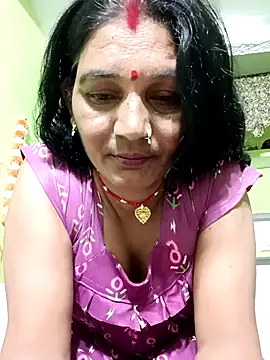 Snapshot of ZIVAA chatting on 15, 5, 2026 ZIVAA online show from 15, 5, 2026