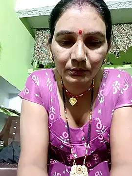 Snapshot of ZIVAA chatting on 19, 5, 2026 ZIVAA online show from 19, 5, 2026