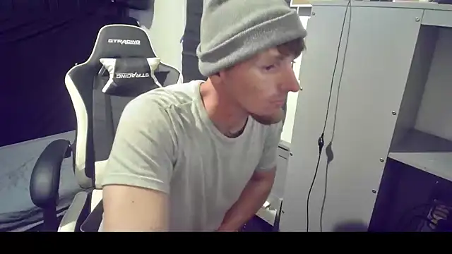 Snapshot of Robbin_Bnks chatting on 15, 10, 2025 Robbin Bnks online show from 15, 10, 2025