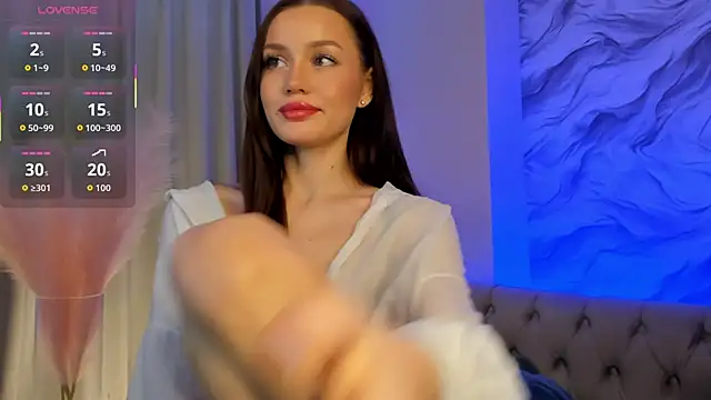 Aria Mila online show from 13, 11, 2025