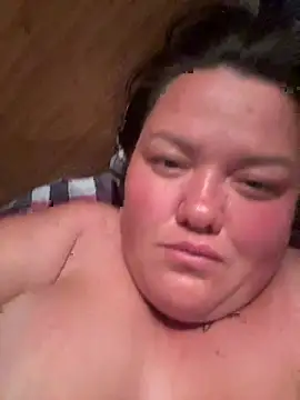 Snapshot of SunnyLeila2101 chatting on 7, 7, 2026 SunnyLeila2101 online show from 7, 7, 2026