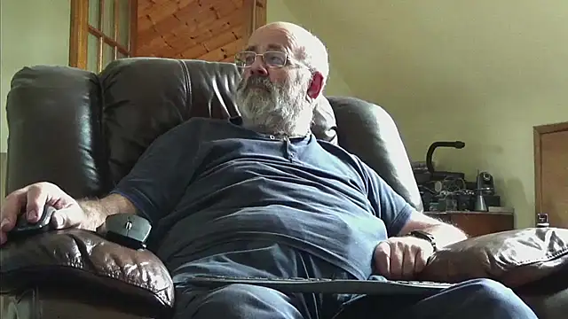 Snapshot of janzer13 chatting on 9, 9, 2025 janzer13 online show from 9, 9, 2025