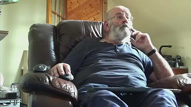 Snapshot of janzer13 chatting on 16, 9, 2025 janzer13 online show from 16, 9, 2025