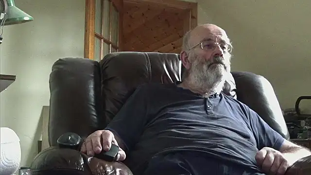 Snapshot of janzer13 chatting on 20, 10, 2025 janzer13 online show from 20, 10, 2025