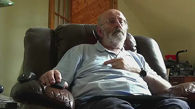 Snapshot of janzer13 chatting on 31, 5, 2026 janzer13 online show from 31, 5, 2026