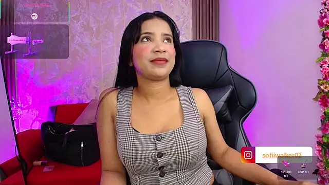 Snapshot of SophiaWalker_1 chatting on 9, 9, 2025 SophiaWalker 1 online show from 9, 9, 2025