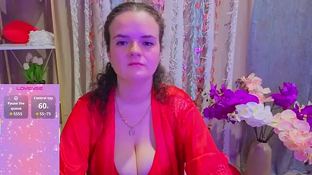 Snapshot of Luisa_Rosee chatting on 2, 4, 2026 Luisa Rosee online show from 2, 4, 2026