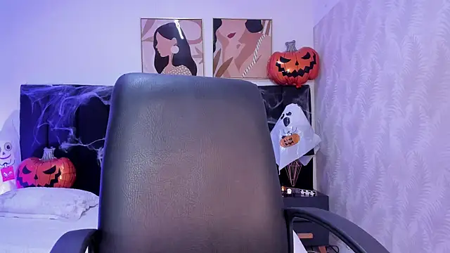 kaylaadams7 online show from 31, 10, 2025