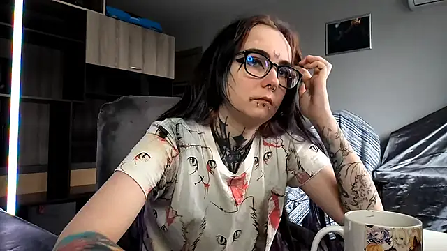 HighelikeGirl online show from 29, 9, 2025