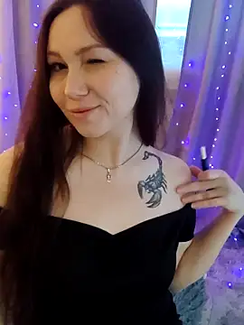 Snapshot of _San_Sara_ chatting on 17, 12, 2025 San Sara online show from 17, 12, 2025