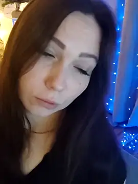 Snapshot of _San_Sara_ chatting on 18, 12, 2025 San Sara online show from 18, 12, 2025