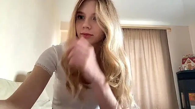 FruityXo online show from 5, 10, 2025