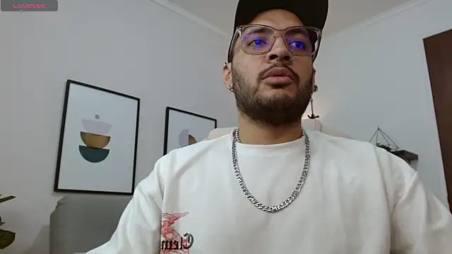   Damian    online show from 2, 11, 2025