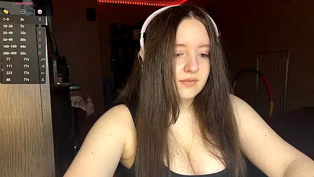 LauretteRagar online show from 27, 10, 2025