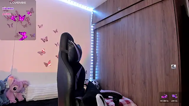 Snapshot of tiffany_sofia_1 chatting on 13, 1, 2026 tiffany sofia 1 online show from 13, 1, 2026