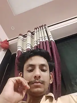 Snapshot of yung_cplz chatting on 22, 9, 2025 yung cplz online show from 22, 9, 2025