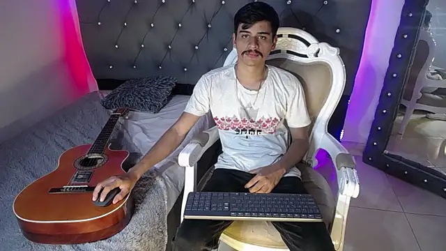 Charlie Cock  online show from 14, 9, 2025