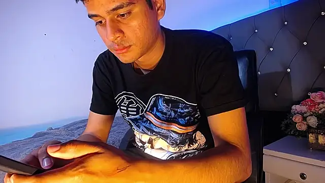 Charlie Cock  online show from 21, 11, 2025