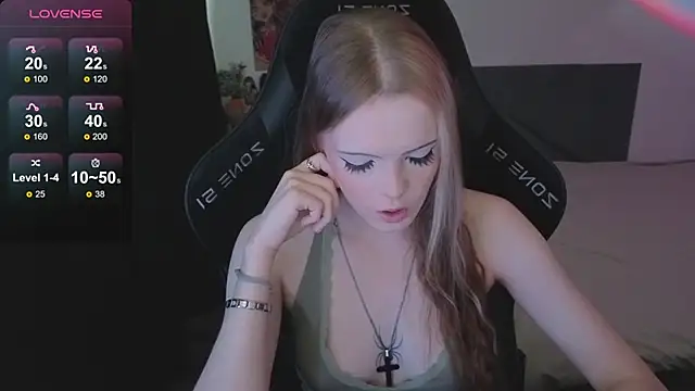 Luna Navy online show from 6, 11, 2025