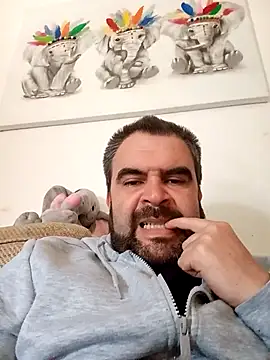 Snapshot of HairypapaK chatting on 22, 4, 2026 HairypapaK online show from 22, 4, 2026