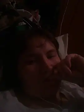 Snapshot of Romashka33011 chatting on 11, 10, 2025 Romashka33011 online show from 11, 10, 2025