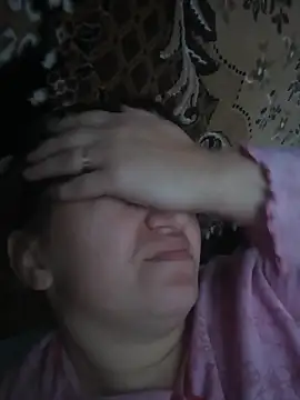 Snapshot of Romashka33011 chatting on 17, 11, 2025 Romashka33011 online show from 17, 11, 2025