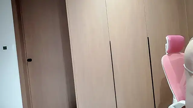 Lilium-520 online show from 9, 1, 2026