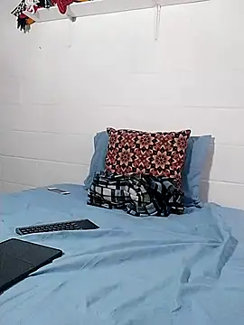 Snapshot of oxxy_jean chatting on 6, 5, 2026 oxxy jean online show from 6, 5, 2026