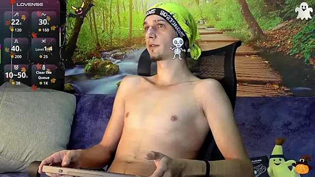 Snapshot of AxelMassimo chatting on 31, 10, 2025 AxelMassimo online show from 31, 10, 2025