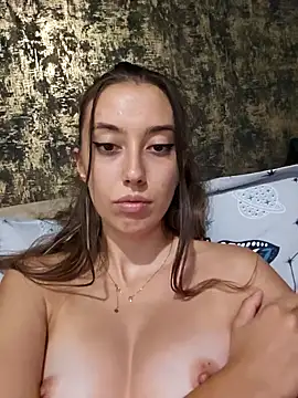 Snapshot of Virgin_Pussy_Horny chatting on 24, 9, 2025 Virgin Pussy Horny online show from 24, 9, 2025