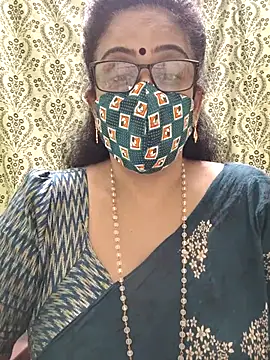 sweet-lotus online show from 9, 10, 2025