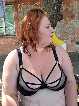 Miss tits2025 online show from 1, 7, 2026