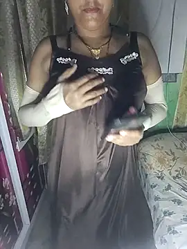 Hotty-Monaa online show from 25, 9, 2025