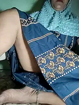 Hotty-Monaa online show from 14, 10, 2025