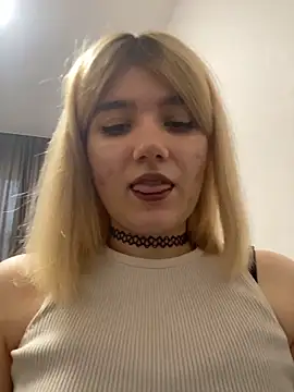 Snapshot of Cherry___Blossom chatting on 14, 5, 2026 Cherry Blossom online show from 14, 5, 2026