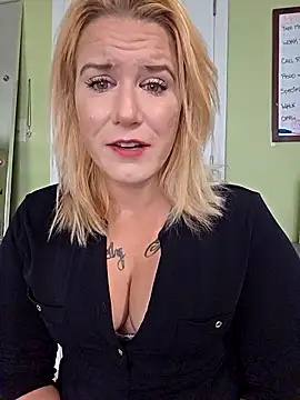 RhondaRump online show from 26, 10, 2025