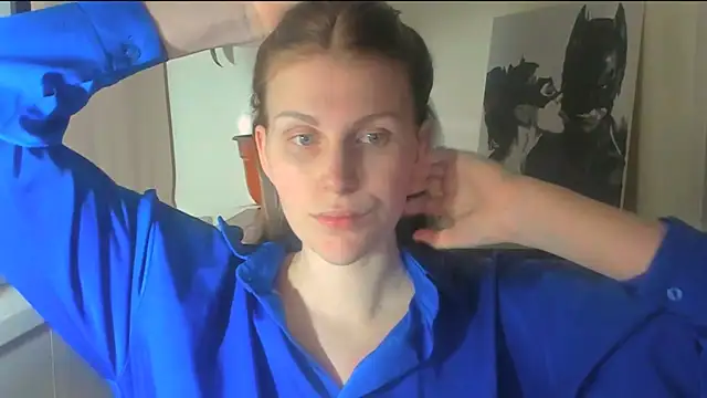 Snapshot of JuliaMuuun chatting on 7, 4, 2026 JuliaMuuun online show from 7, 4, 2026