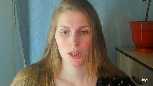 Snapshot of JuliaMuuun chatting on 30, 5, 2026 JuliaMuuun online show from 30, 5, 2026