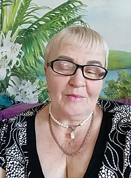 VioletSweet5566 online show from 21, 9, 2025