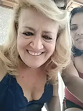 Snapshot of Belladama61 chatting on 15, 10, 2025 Belladama61 online show from 15, 10, 2025