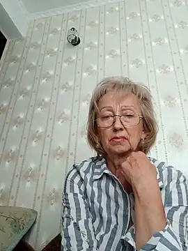 Snapshot of AlikaSwan5821 chatting on 9, 9, 2025 AlikaSwan5821 online show from 9, 9, 2025