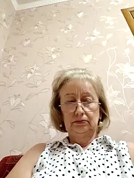 Snapshot of AlikaSwan5821 chatting on 12, 9, 2025 AlikaSwan5821 online show from 12, 9, 2025