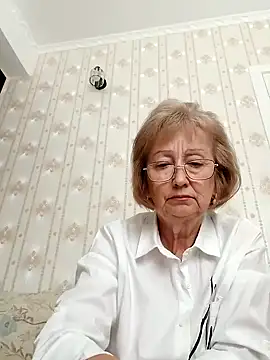 Snapshot of AlikaSwan5821 chatting on 24, 9, 2025 AlikaSwan5821 online show from 24, 9, 2025