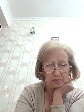 Snapshot of AlikaSwan5821 chatting on 27, 9, 2025 AlikaSwan5821 online show from 27, 9, 2025