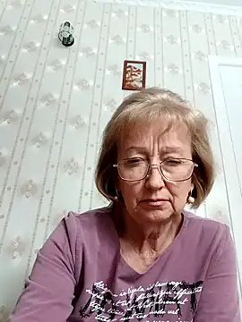 Snapshot of AlikaSwan5821 chatting on 29, 9, 2025 AlikaSwan5821 online show from 29, 9, 2025